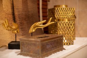 GIL 8274 min scaled 2